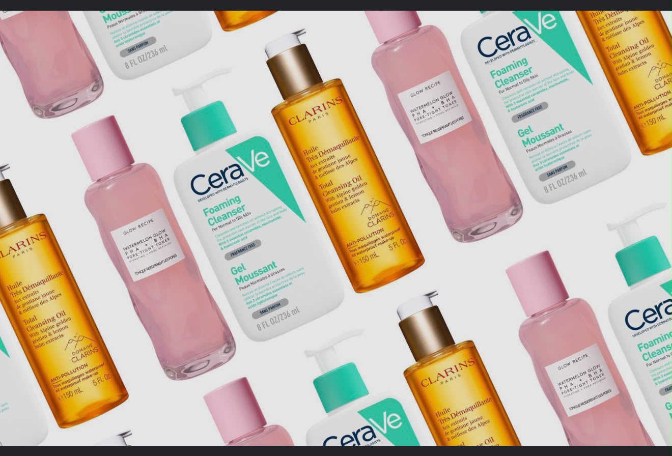 Coffret de soins visage avec produits CeraVe, Clarins et Glow Recipe