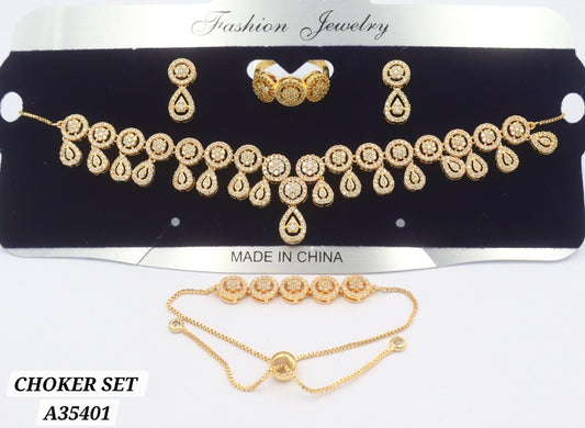 Parure choker set doré motifs fleurs et losanges pavés zircons édition lumière