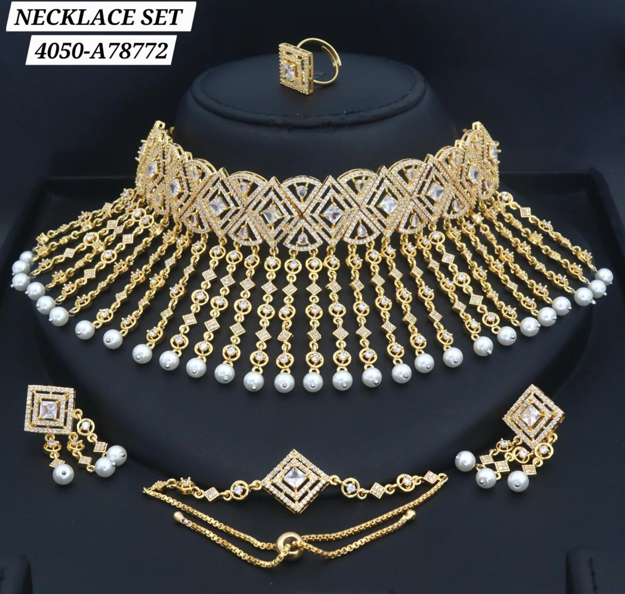 Parure choker dentelle argentée avec pendentifs gouttes en cascade réf 4050-A78773