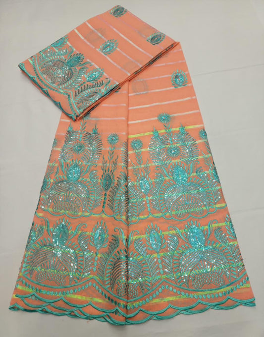 Tissu dentelle africain rouge avec broderies dorées royales