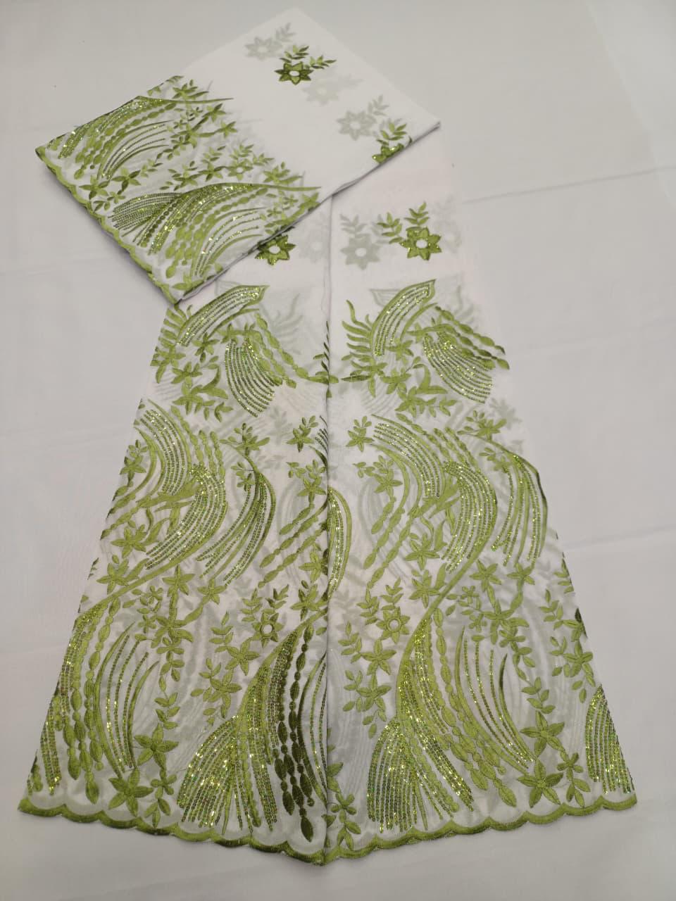 Tissu dentelle africain champagne avec motifs flammes argentées